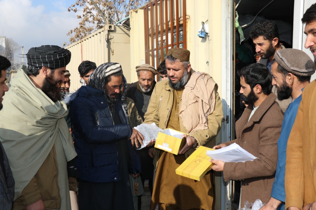 کمک برای کارکنان خدماتی