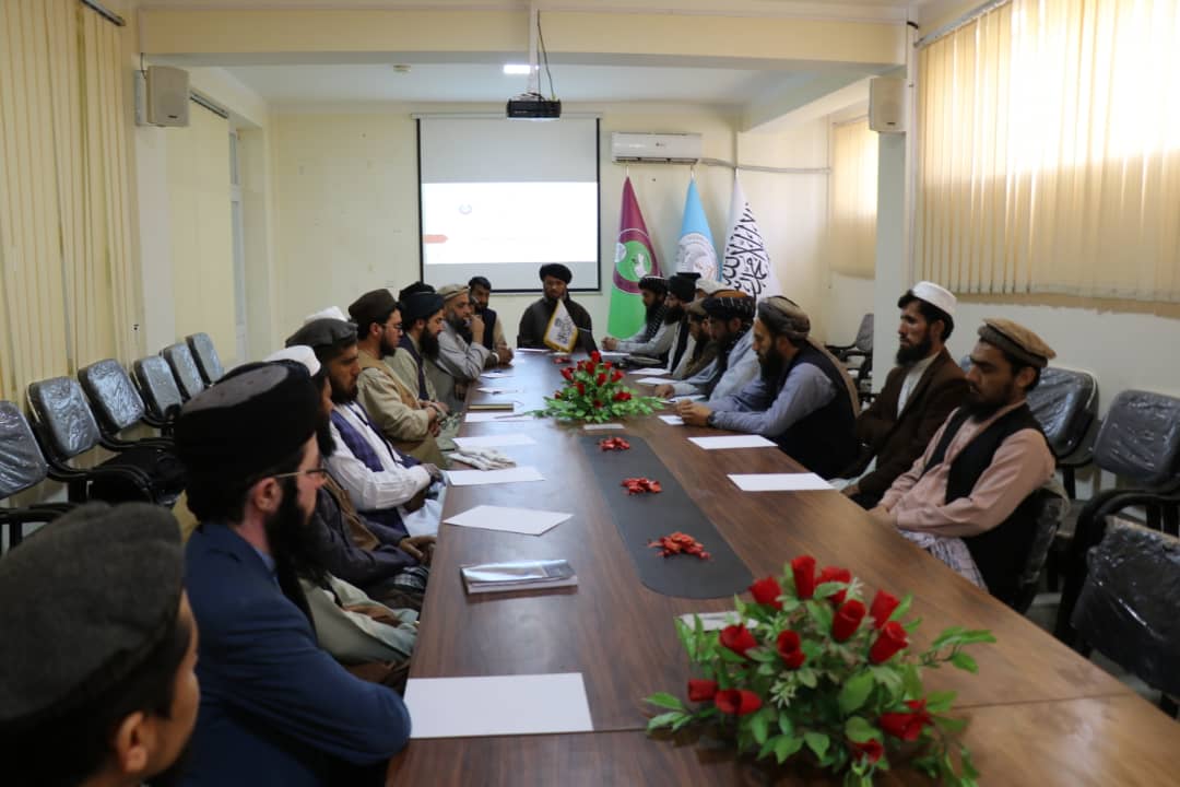 مرکز انکشاف مسلکی استادان ( PDC ) ورکشاپ آموزشی برگزار کرد.