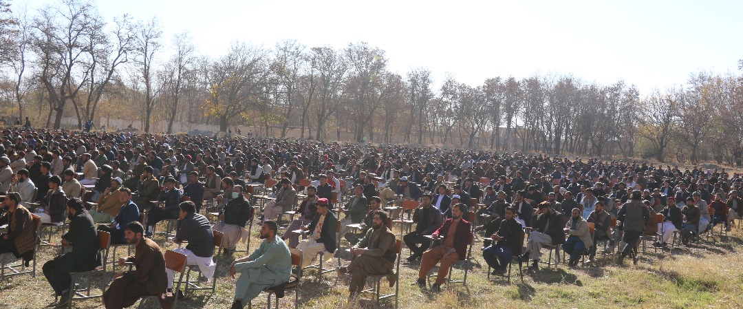 برگزاری امتحان رقابتی میان صدها تن برای بدست آوردن بست های کمبود اداری پوهنتون پروان